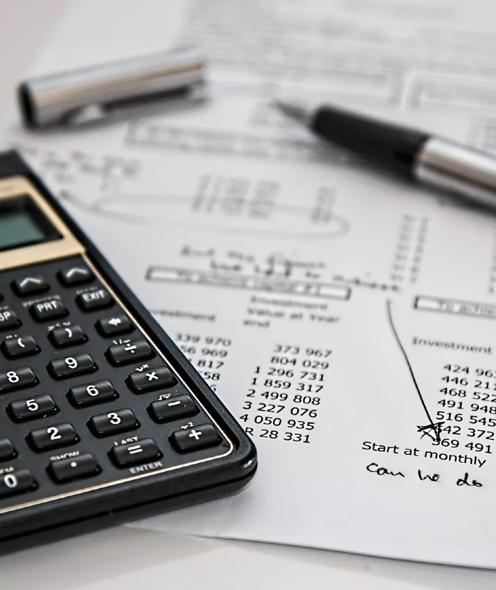 calculator-385506_1920 (1)